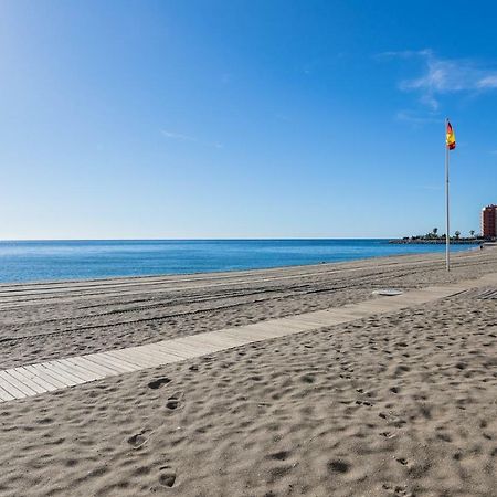 Apartamento Al Lado De La Playa Benalmadena Luaran gambar