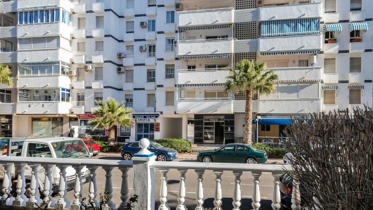Apartamento Al Lado De La Playa Benalmadena Luaran gambar