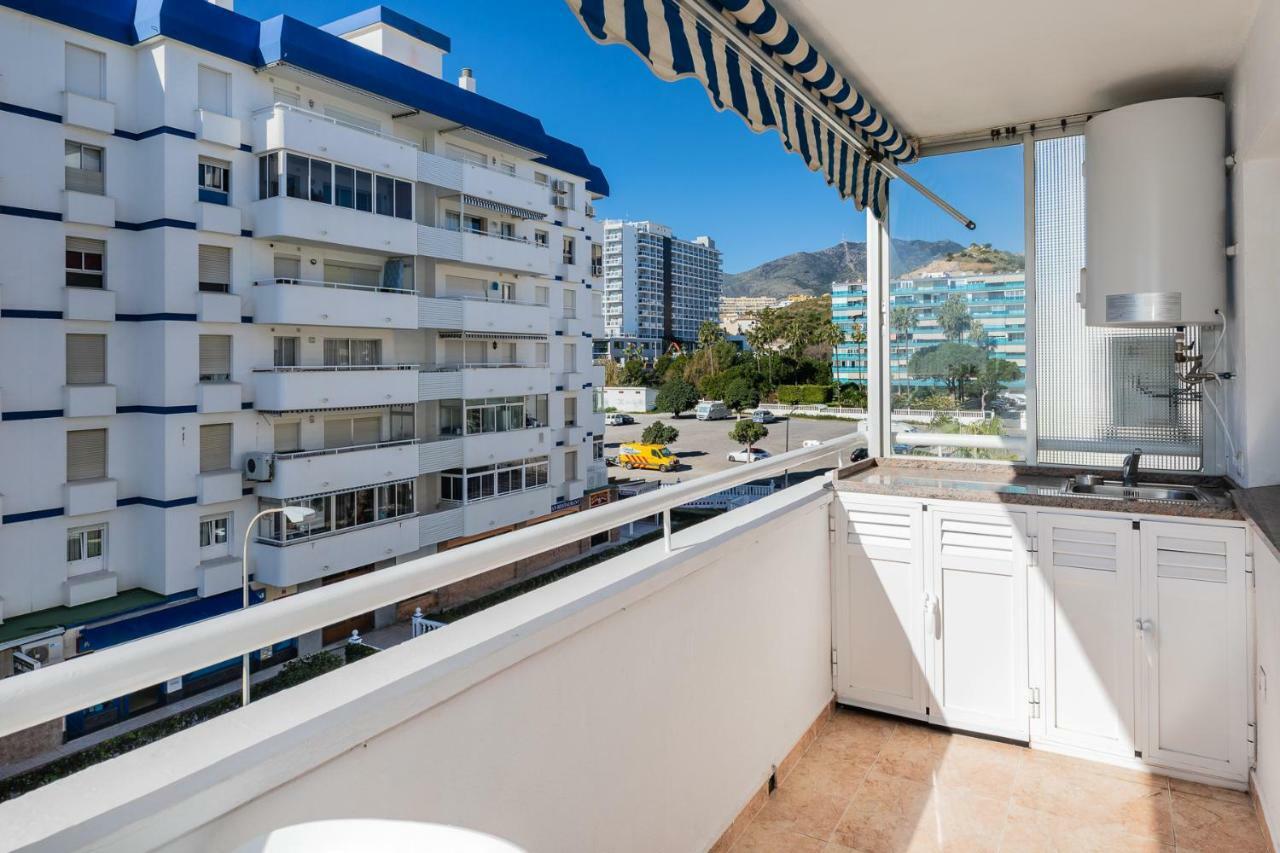 Apartamento Al Lado De La Playa Benalmadena Luaran gambar